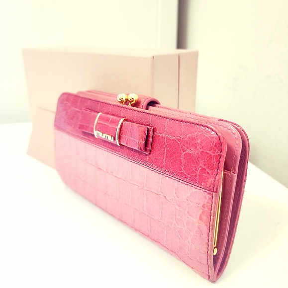 MIU MIU BICOLOR KISSLOCK WALLET - Picture 2 of 8